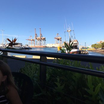 Nico's Pier 38 - Seafood Near Me - Honolulu, Hawaii