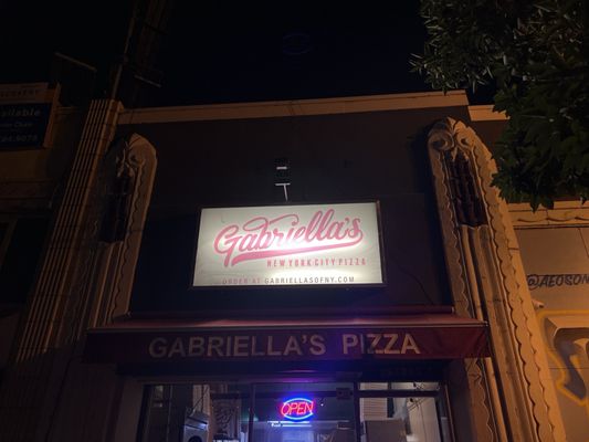 Gabriella's Pizza (Halal) by null
