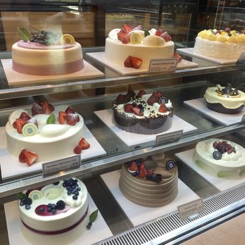 Paris Baguette - More lovely cakes - Bakeries Near Me - Glenview, Illinois Paris Baguette - More lovely cakes - Bakeries Near Me - Glenview, Illinois