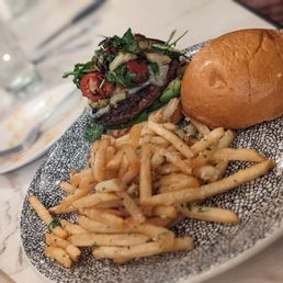 908 Burger