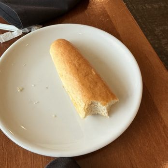 Olive Garden Italian Restaurant - Old, flavorless, breadstick - bring your own bread - Italian Near Me - Montclair, California