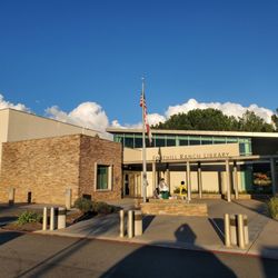 Foothill Ranch Library - What a beautiful day
