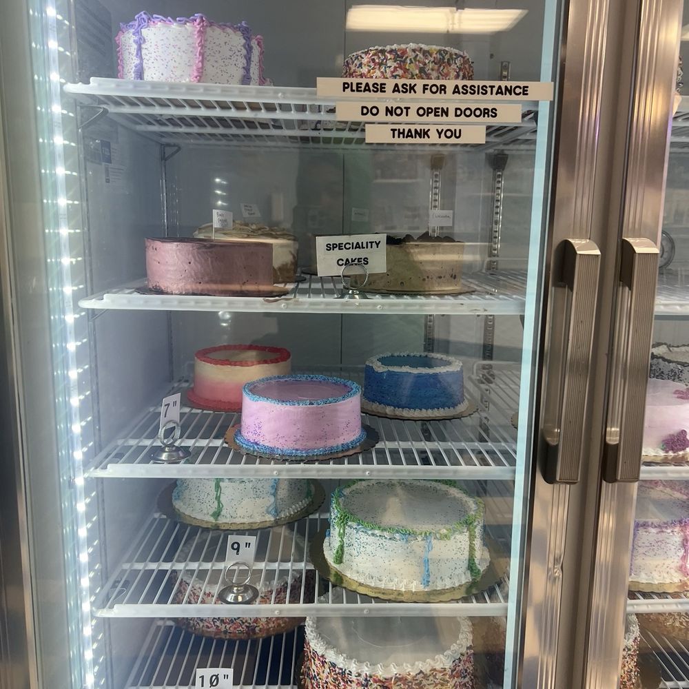 Daily Scoop - Ice cream cakes - Ice Cream & Frozen Yogurt Near Me - Pasadena, Maryland Daily Scoop - Ice cream cakes - Ice Cream & Frozen Yogurt Near Me - Pasadena, Maryland