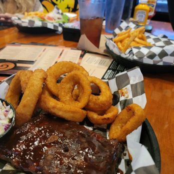 Geronimos Grill - Burger/ribs/chicken sandwich - American Near Me - Davie, Florida Geronimos Grill - Burger/ribs/chicken sandwich - American Near Me - Davie, Florida