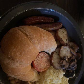 Leaky Cauldron™ - Traditional breakfast - British Near Me - Orlando, Florida Leaky Cauldron™ - Traditional breakfast - British Near Me - Orlando, Florida
