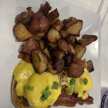 Beach Mountain Diner - Breakfast & Brunch Near Me - Waynesville, North Carolina