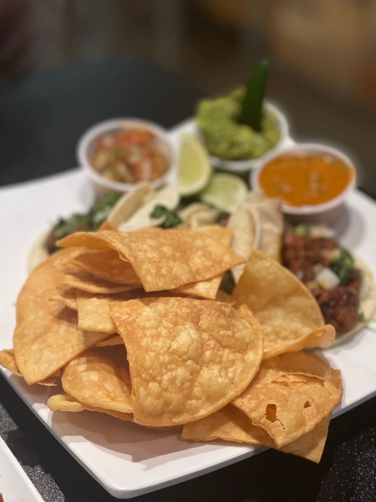 Flights Craft Beer + Sports Grill