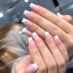 Italia Nails