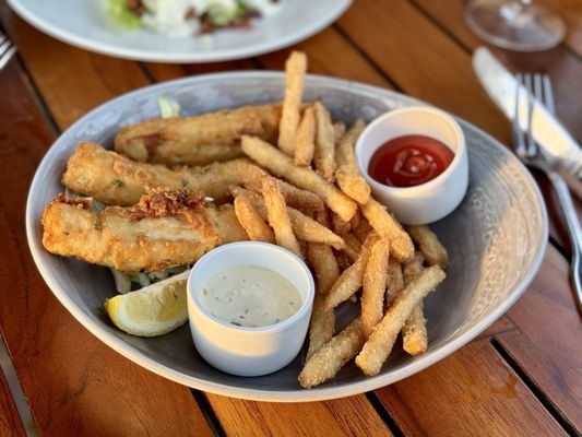 Duke's Beach House Maui by null