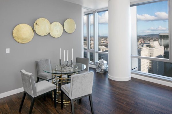 Park Avenue West Apartments by null