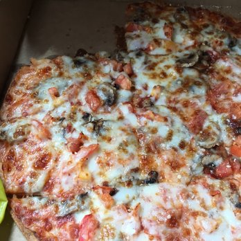 Bourbon Street Pizza - Nappanee - Thin and crispy tomato and mushroom was DELICIOUS! - Pizza Near Me - Nappanee, Indiana Bourbon Street Pizza - Nappanee - Thin and crispy tomato and mushroom was DELICIOUS! - Pizza Near Me - Nappanee, Indiana