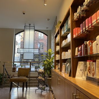 Cleise Brazilian Day Spa - Inside - Day Spas Near Me - Chicago, Illinois