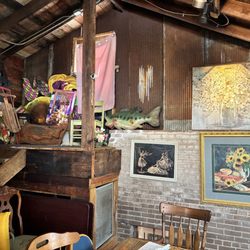 Leola’s Cafe And Coffee House - Art on the wall