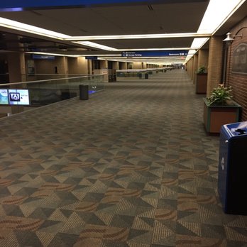 Eppley Airfield - OMA - Airports Near Me - Omaha, Nebraska