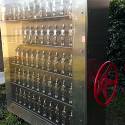 Fire Station 41 - They dance when you spin the wheel. :-)