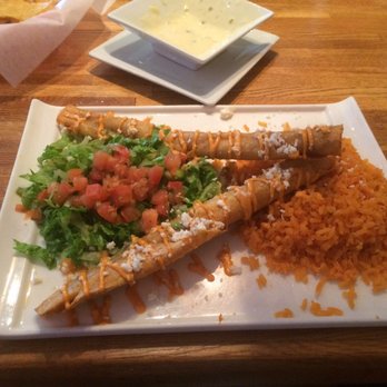 La Rancherita - Lachuga Fried roll with meat inside - Mexican Near Me - Raleigh, North Carolina La Rancherita - Lachuga Fried roll with meat inside - Mexican Near Me - Raleigh, North Carolina
