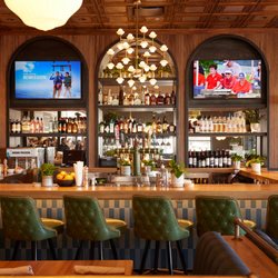 Doughbird - Interior