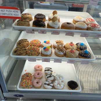 Yonutz - Donuts Near Me - Houston, Texas