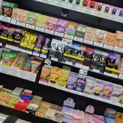 Jungle Smoke Shop - Wide variety