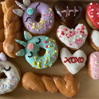 DF Donuts - Best presentation! - Donuts Near Me - Stockton, California DF Donuts - Best presentation! - Donuts Near Me - Stockton, California