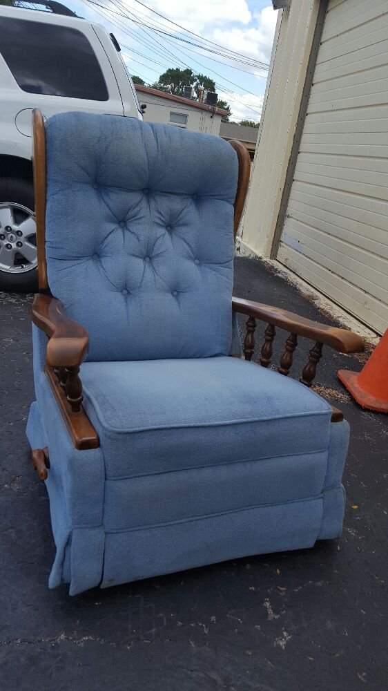 RICK’S CUSTOM UPHOLSTERY 71 Photos Omaha, Nebraska Furniture