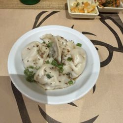 Mr. Ho - Pork mandu