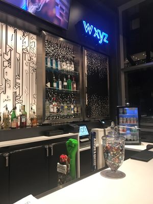 W XYZ Bar by null