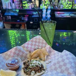 Cantina Los Primos Tacos Y Cerveza - Asada taco, salsa on the side.