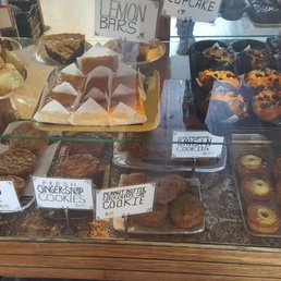 Pastry case (8/3/19) Pastry case (8/3/19)