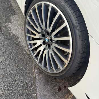 Happycony Rims Refurbishment - BMW 750 rims - Wheel & Rim Repair Near Me - Honolulu, Hawaii Happycony Rims Refurbishment - BMW 750 rims - Wheel & Rim Repair Near Me - Honolulu, Hawaii