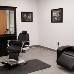 Executive Barber Shop - Massage chair