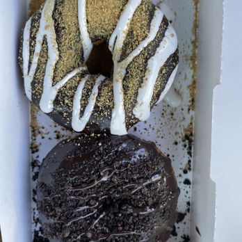 Duck Donuts - S'mores and chocolate donuts - Donuts Near Me - Naperville, Illinois