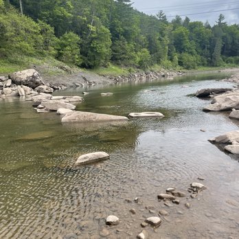 Catskill Mountians/Gilboa Koa Holiday - Creek - Campgrounds Near Me - Gilboa, New York