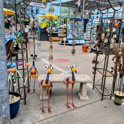 Wojo's Garden Splendors - Silly lawn ornaments