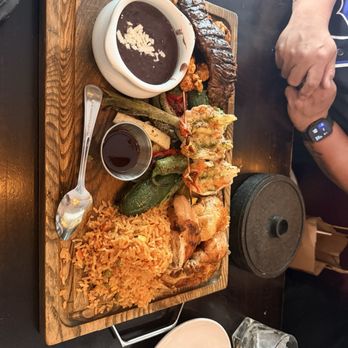 Mercado - Pasadena - Tabla with Carne Asada - Mexican Near Me - Pasadena, California