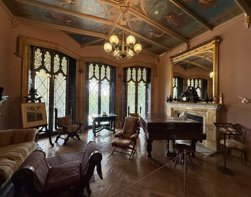 Lyndhurst Mansion by null