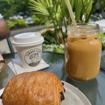 Canard Café - Cafes Near Me - Montreal, Quebec Canard Café - Cafes Near Me - Montreal, Quebec