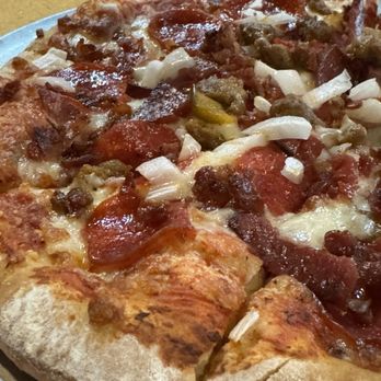 Hartford Hill Winery - The meat lovers pizza is so meaty and flavorful. - Wineries Near Me - Fowler, Ohio Hartford Hill Winery - The meat lovers pizza is so meaty and flavorful. - Wineries Near Me - Fowler, Ohio