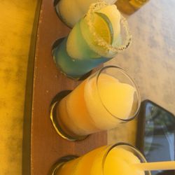 Jimmy Buffett's Margaritaville - Margarita flight
