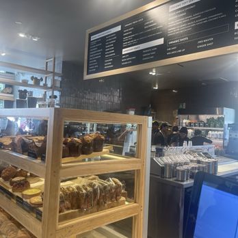 Erewhon - Bakery - Juice Bars & Smoothies Near Me - Los Angeles, California