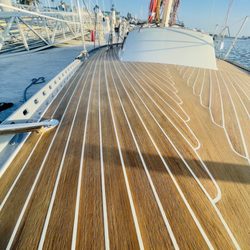 Old Plank Sailing Adventures - Prima Stella
