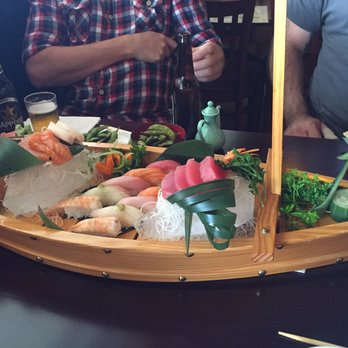 Hon Sushi - Love Boat at Hon Sushi Bar in Carrollton TX - Sushi Bars Near Me - Carrollton, Texas Hon Sushi - Love Boat at Hon Sushi Bar in Carrollton TX - Sushi Bars Near Me - Carrollton, Texas
