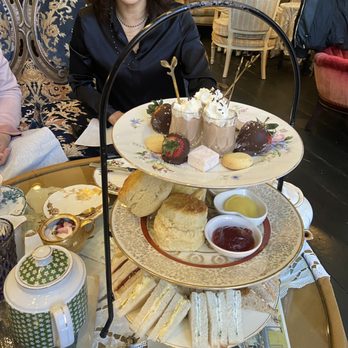 Brooklyn High Low - The heights - Tea Rooms Near Me - Brooklyn, New York Brooklyn High Low - The heights - Tea Rooms Near Me - Brooklyn, New York
