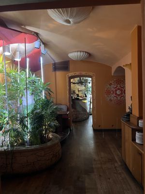 Maitrea restaurace by null