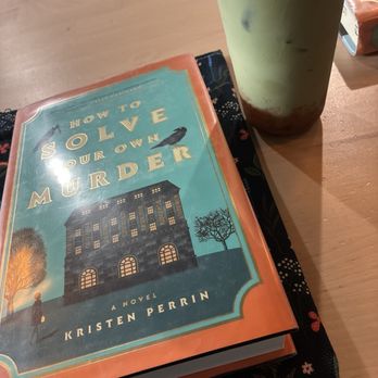R&B Tea - Strawberry Matcha Latte - Coffee & Tea Near Me - Monterey Park, California R&B Tea - Strawberry Matcha Latte - Coffee & Tea Near Me - Monterey Park, California