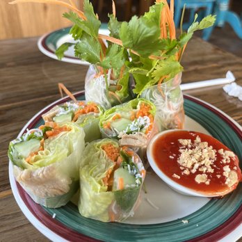 NaraDeva Thai Restaurant - Fresh (summer) roll - Thai Near Me - Orlando, Florida