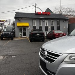 Prime Motors - The location