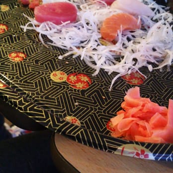 PJ Sushi - The tuna wasn't fresh at all. A little disappointing. - Sushi Bars Near Me - Fort Lee, New Jersey PJ Sushi - The tuna wasn't fresh at all. A little disappointing. - Sushi Bars Near Me - Fort Lee, New Jersey