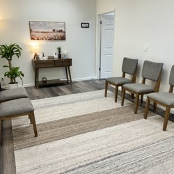 Gilroy Therapy - Waiting Room