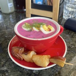 Summer borcht (šaltibarščiai) - voted best summer soup in Europe Summer borcht (šaltibarščiai) - voted best summer soup in Europe